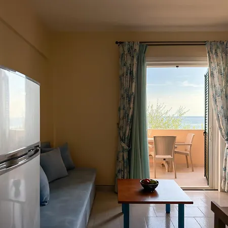 Molly 155 - Blue Private Homes Glifáda